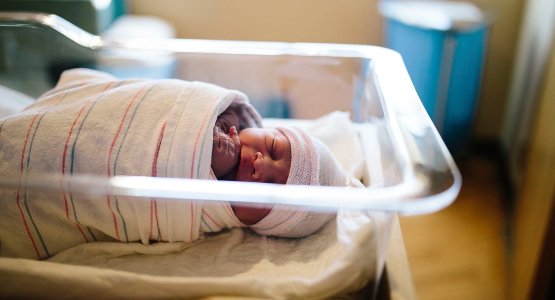 GettyImages-1145255932-newborn-bassinet