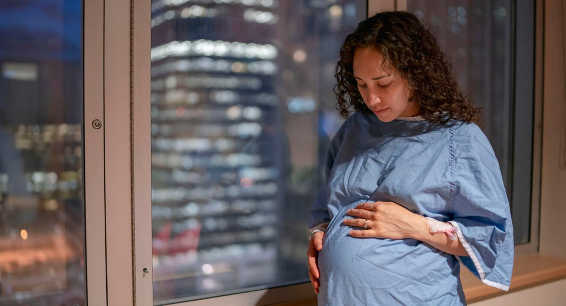 GettyImages-1312386114-pregnant-cancer-1