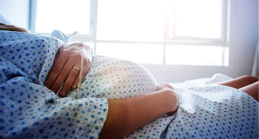 GettyImages-1349410969-pregnant-hospital