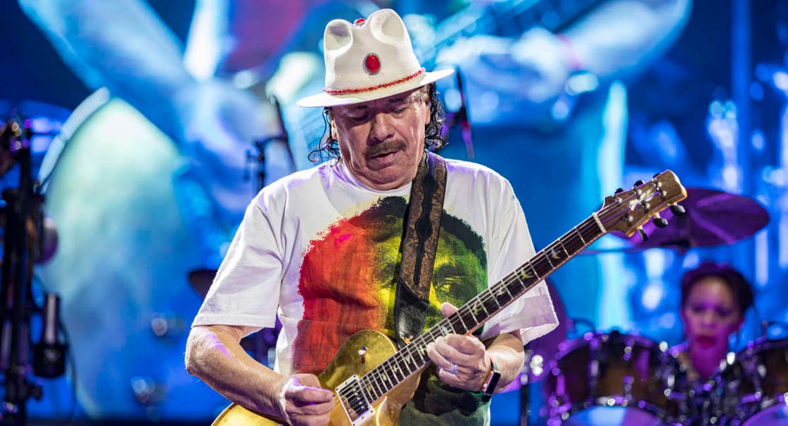 GettyImages-1403623042-carlos-santana