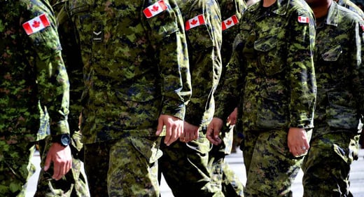 GettyImages-615120560-canadian-soldiers